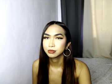 Yourlovebella88 Chaturbate stream image from February 19, 2025