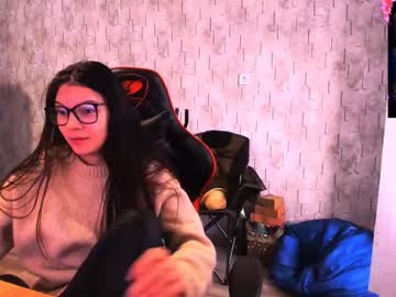Darta_Sweet Chaturbate stream image from February 19, 2025