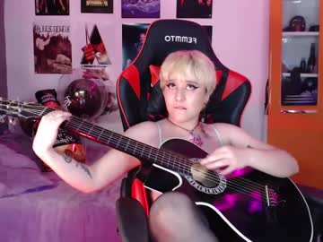 Mistresscrowley Chaturbate stream image from February 19, 2025