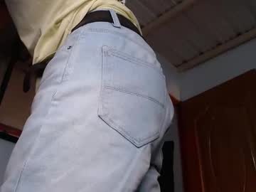 Carlos11_ Chaturbate stream image from February 19, 2025
