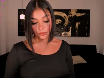 Cassielynn_ Chaturbate stream image from February 19, 2025