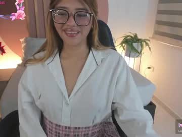 Domenica_Sainz_ stream image from February 19, 2025