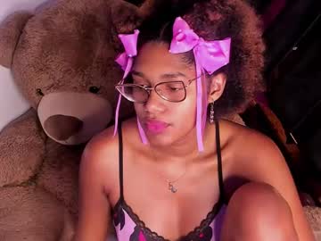 Ebony_Beautifull Chaturbate stream image from February 19, 2025