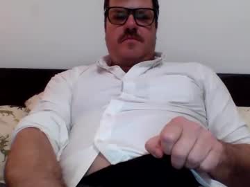 Heartofadog604 Chaturbate stream image from February 19, 2025