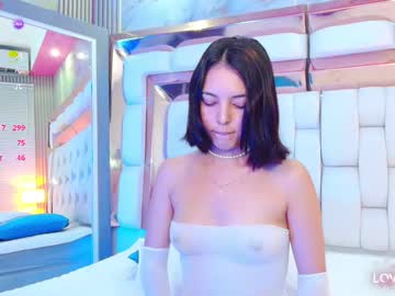 Hornylittleanny Chaturbate stream image from February 19, 2025