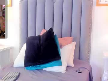 Samanta_William Chaturbate stream image from February 19, 2025