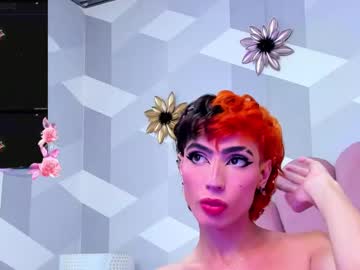 Kyliemonnet Chaturbate stream image from February 19, 2025