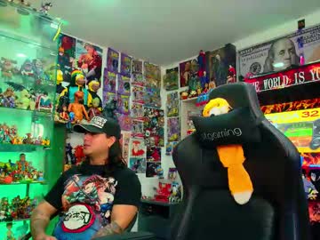 Latin_Couple77 Chaturbate stream image from February 19, 2025