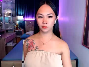 Rileymillerx Chaturbate stream image from February 19, 2025