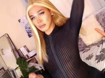 Tiara_Perezx Chaturbate stream image from February 19, 2025