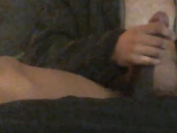 Bunchofsexxx Chaturbate stream image from February 19, 2025