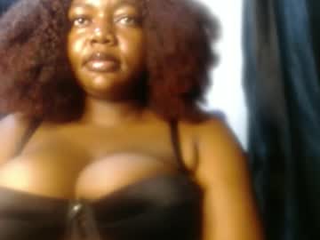 Freakie_Hottie Chaturbate stream image from February 19, 2025
