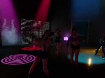 Kirakiss__ Chaturbate stream image from February 19, 2025