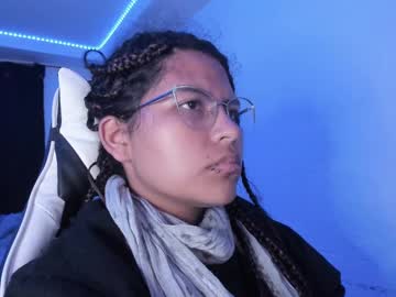 Ladybrown_16 Chaturbate stream image from February 19, 2025