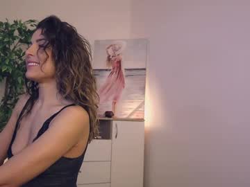 Misslullu Chaturbate stream image from February 19, 2025