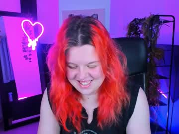 Nielletablossom Chaturbate stream image from February 19, 2025