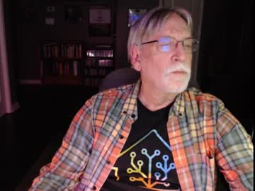 Pghk2000 Chaturbate stream image from February 19, 2025