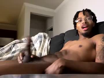 Skinnyslong2 Chaturbate stream image from February 19, 2025