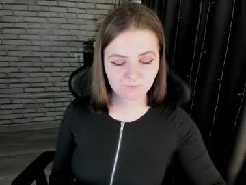 111freya111 Chaturbate stream image from February 19, 2025