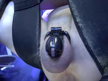 Gregbball1 Chaturbate stream image from February 19, 2025