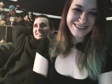 Hannibeexl Chaturbate stream image from February 19, 2025