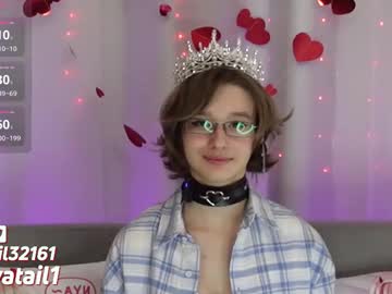 Silvatail Chaturbate stream image from February 19, 2025