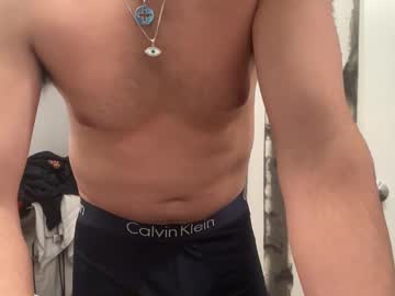 Spookyfoxmulder Chaturbate stream image from February 19, 2025