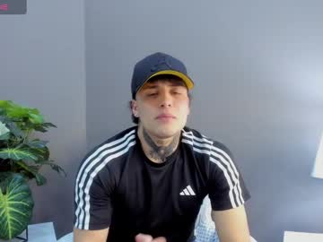 Tyler_Toroo Chaturbate stream image from February 19, 2025