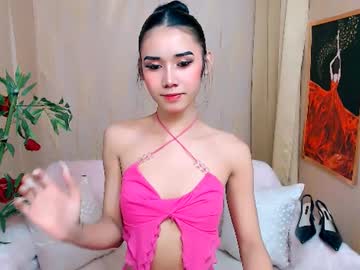 Kezzykeller Chaturbate stream image from February 19, 2025
