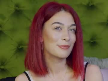 Kloeyadams Chaturbate stream image from February 19, 2025