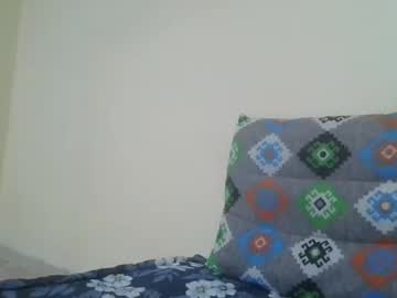 Naslikme Chaturbate stream image from February 19, 2025