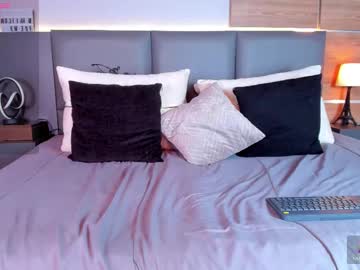 Stone_Lee_ Chaturbate stream image from February 19, 2025