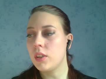20dasha Chaturbate stream image from February 19, 2025