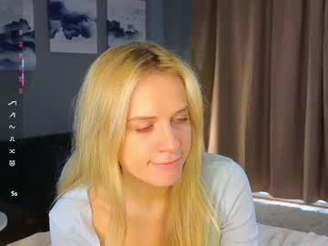 Elswythalgood Chaturbate stream image from February 19, 2025