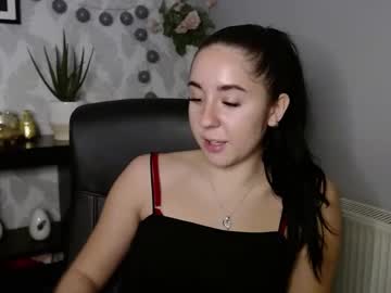 Kiss_Sydney Chaturbate stream image from February 19, 2025