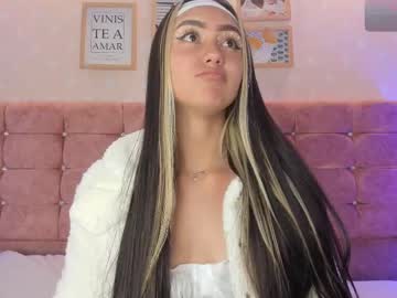 Liaa_18 Chaturbate stream image from February 19, 2025