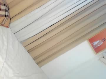 Cinnamoncandy14 Chaturbate stream image from February 19, 2025