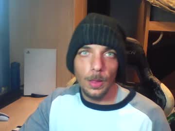 Davescher Chaturbate stream image from February 19, 2025