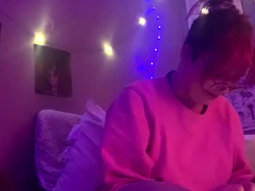 Megeggs Chaturbate stream image from February 19, 2025