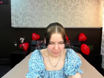 Milena_Mell Chaturbate stream image from February 19, 2025