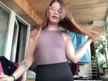 Eklerkaleria Chaturbate stream image from February 19, 2025