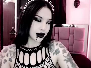 Emearld_Black Chaturbate stream image from February 19, 2025