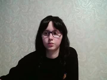 Kinkyxgrey Chaturbate stream image from February 19, 2025