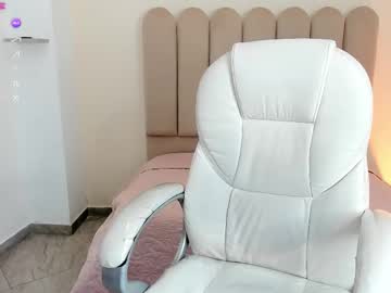 Luciana_Fuster18 Chaturbate stream image from February 19, 2025