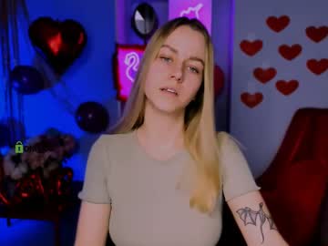 Mary_Mooore Chaturbate stream image from February 19, 2025