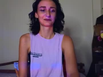 Spicy_Paprika Chaturbate stream image from February 19, 2025