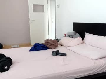 Wizzman2442 Chaturbate stream image from February 19, 2025