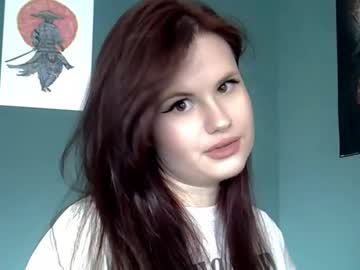 Dellacrush_ Chaturbate stream image from February 19, 2025