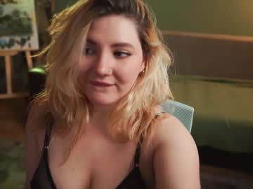 Xanthea Chaturbate stream image from February 19, 2025