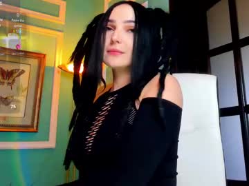 1munique Chaturbate stream image from February 19, 2025